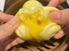 爆汁流沙包-佬港味粤味小馆(锦艺城店)