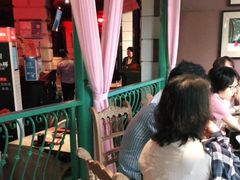 -沪小胖小龙虾(淮海中路旗舰店)