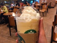 -星巴克(杭州银泰城西一店)