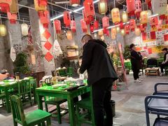 -体育场(地铁站)