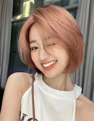 -AYO SALON