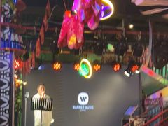 -路边边.炒菜烧烤.音乐餐厅(良乡长虹店)