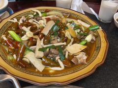 -老来福·非遗酸汤兔(凯旋路店)