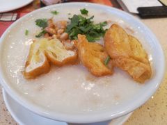 荔湾艇仔粥-点都德(千灯湖环宇城店)