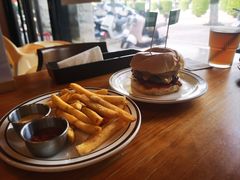 -Thanks美式餐厅(汉堡咖啡店)