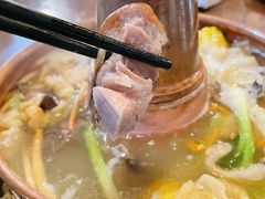 腊猪脚-岳记兴隆·青城腊排铜火锅(融创店)