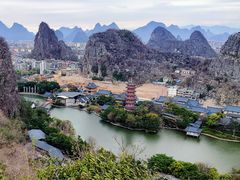 -叠彩山景区