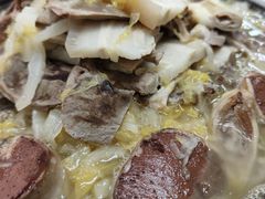 -老码头黑皮肘子锅包肉熏酱水饺(文政街店)