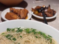-松鹤面馆·古法焖肉面(观前店)