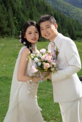 -雅云婚纱摄影工作室旗舰店