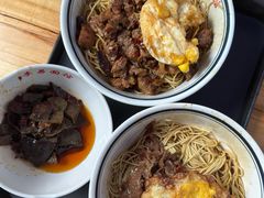 -李易面馆(树木岭店)