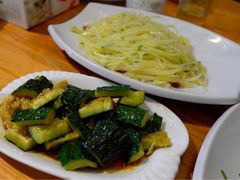 -乌镇那一年小院主题餐厅(甘泉西路店)