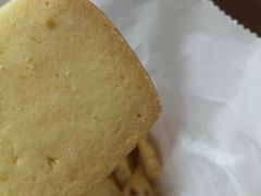 -上海市长春食品商店(淮海中路店)