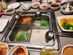 -海底捞火锅(杭州萧山宝龙广场店)