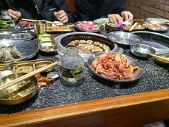 -红泥小火炉·东北泥炉烤肉(天一旗舰店)