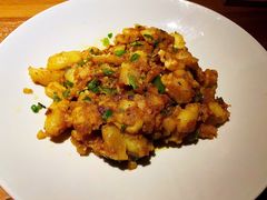 金沙毛奶洋芋-吃饭皇帝大土家民族菜(正大广场店)