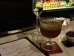 -LONG BAR 廊吧(外滩华尔道夫酒店)