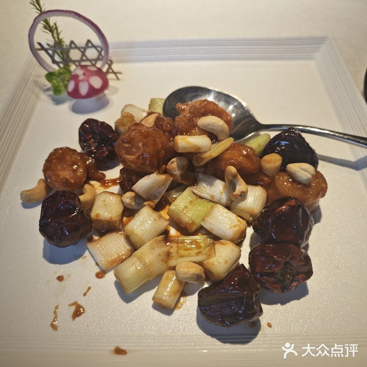 礼季小馆|长寿美食推荐