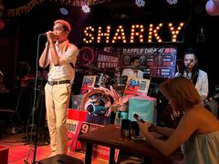 -鲨鱼美式餐厅酒吧Sharky