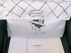 -Chanel(德基广场店)