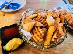 -Famous肥猫墨西哥音乐餐吧(五棵松华熙LIVE店)