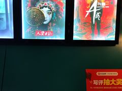 -荒岛实景沉浸密室(江汉路1店)