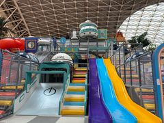 -天山海世界·米立方