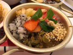 -贤合庄卤味火锅(安吉万达店)
