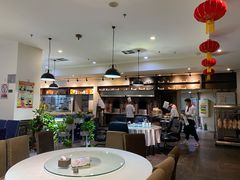 -鸭王烤鸭店(三里河店)