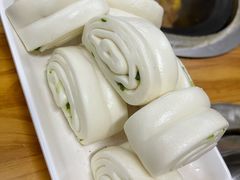 -东北烧烤铁锅炖水库鱼
