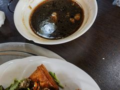 -金卯白肉罩火烧