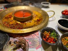 -哥老官重庆美蛙鱼头(松江地中海十八哥店)