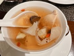 黑蒜螺头花椒炖土鸡汤-巴黎轩(澳门巴黎人店)