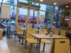 大堂-琴岛顺天馄饨(营口路市场店)