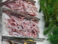 -金滏山烤肉·海鲜·火锅自助餐厅(襄阳万达店)