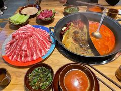 -虾领航小龙虾·吉林烧烤(柳州路店)