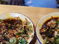 -拈签一笑黄牛肉辣卤串串