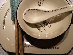 -临界音乐酒馆·小龙虾·江湖菜(华熙LIVE·鱼洞店)