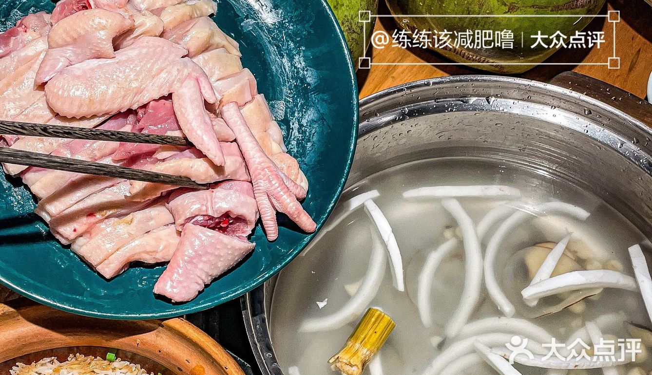 广州📍我这是到了海南椰林里吃椰子鸡吗？