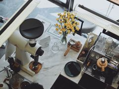 -red donkey coffee
