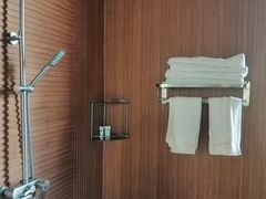 -大连步云山老汤度假山庄
