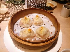 蟹粉小笼-成隆行·蟹王府(九江路店)