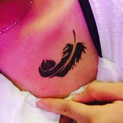 -鳌首刺青纹身 穿孔饰品店