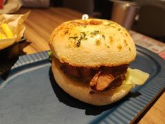 -必胜客(观海路店)