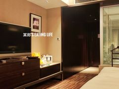 -上海龙之梦万丽酒店