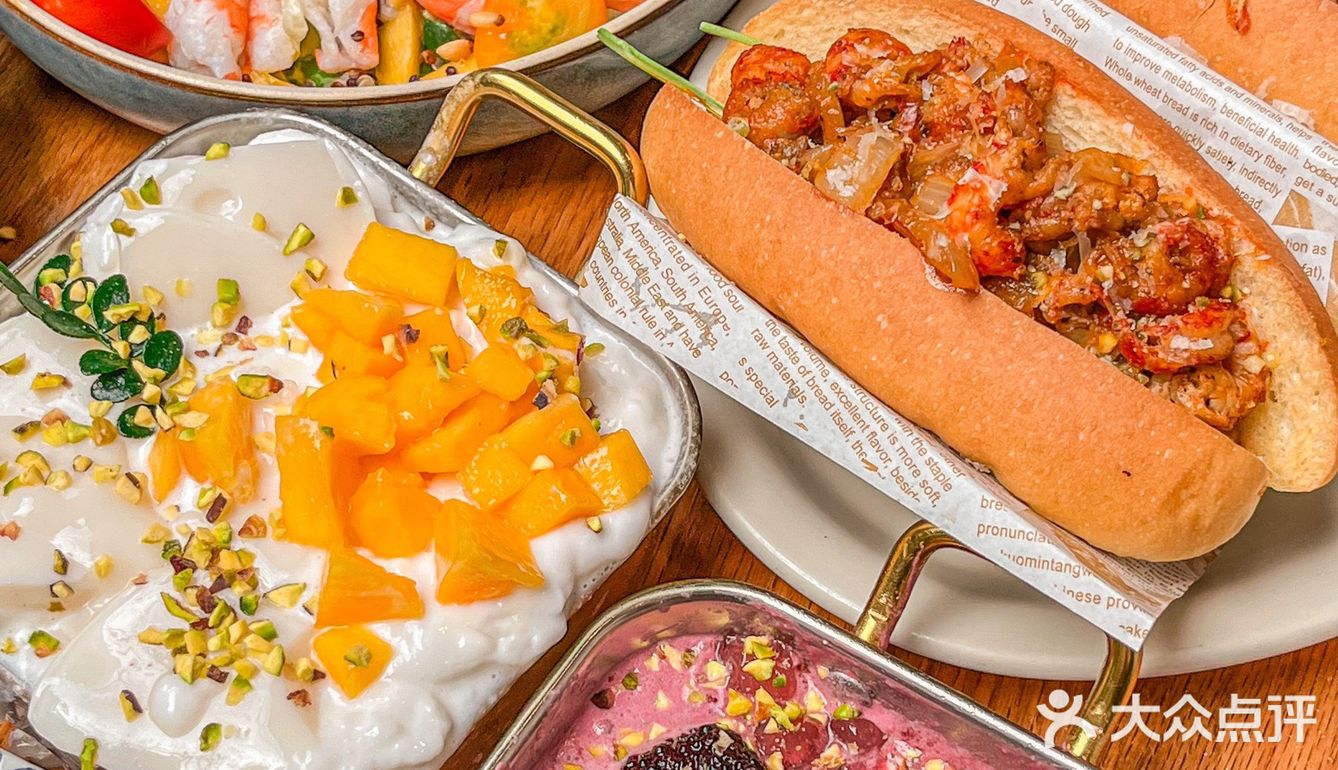 这是什么神仙饮品‼️武汉这家西餐厅绝了‼️
