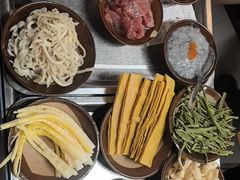 -芈重山老火锅(广州首店)