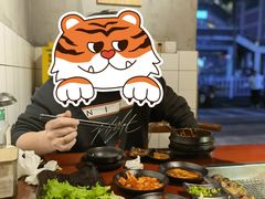 -肉甲韩国木炭烤肉(新壹街1店)