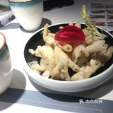 位置在市行政服务这边的天虹的4楼