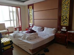 -兴芮温泉度假区